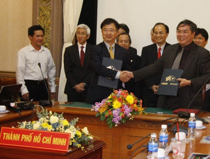 ベトナム　海外進出